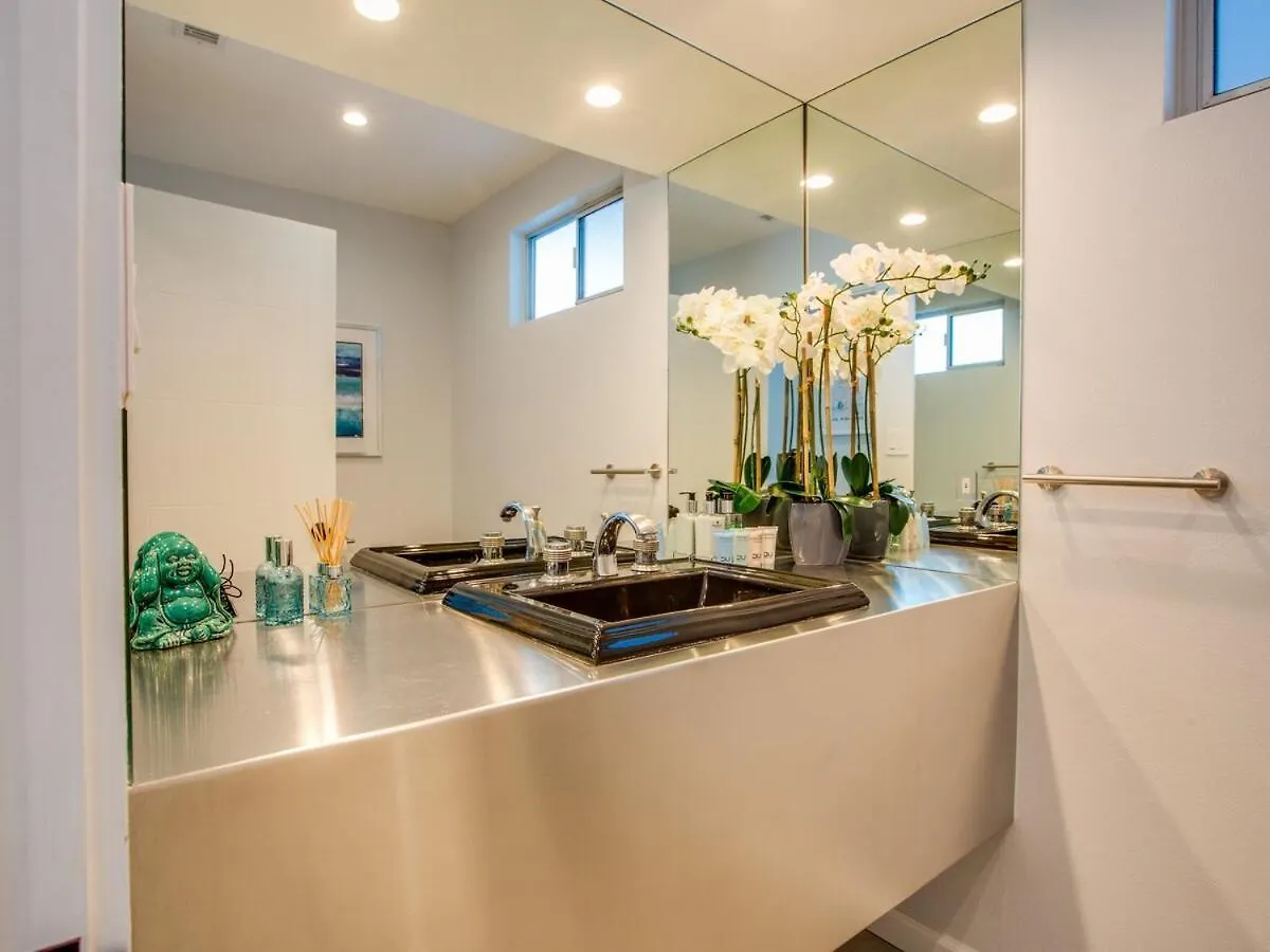 Villa Funtopia In The Canyons By Acme House Company Palm Springs