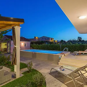  Villa Sweet Marija With Heated Pool Croatia